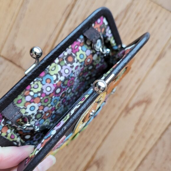 Brighton Brown Coin Purse Kiss Lock Leather Flower Appliqué Chain Strap - Picture 9 of 12